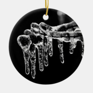 gå in i isig vinter julgransprydnad keramik
