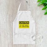 Gå inte på avsändarens signatur förkläde<br><div class="desc">Vi presenterar vår "Varning: Gå inte på Conveyors" Apron Sign Graphic - perfektens tillbehör för att öka säkerheten på arbetsplatsen. Denna öga-fångstdesign, som endast finns tillgänglig på Zazzle, kombinerar funktioner med ett litet stycke humor och skapar den som ett viktigt komplement till alla industri- eller lagermiljöer. 🔶 Nyckel: 1. Varaktig...</div>