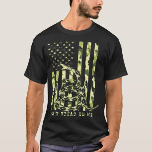 Gå inte på mig Camo American Flagga  T Shirt