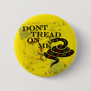 Gå inte på mig den Gadsden flagga/symbol Knapp
