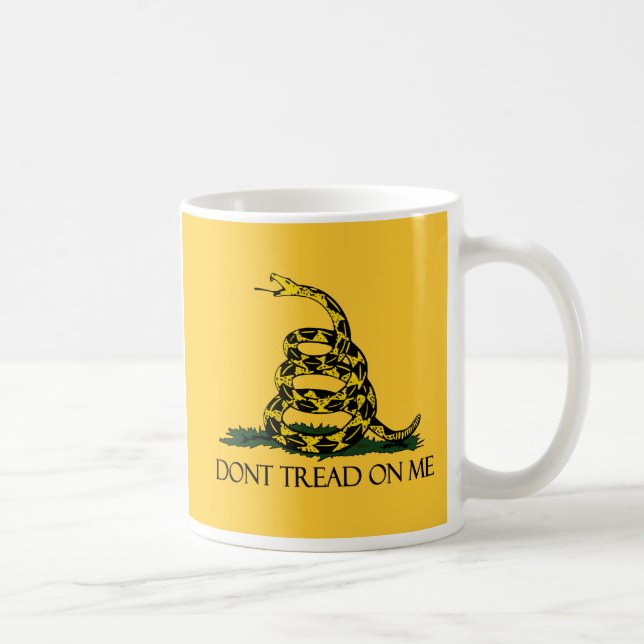 Gå inte på mig Gadsden-Flagga historiska militära Kaffemugg (Höger)