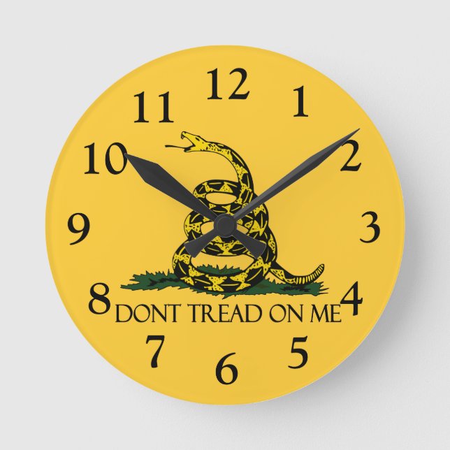 Gå inte på mig, Gadsden Flagga Patriotic History Rund Klocka (Framsida)