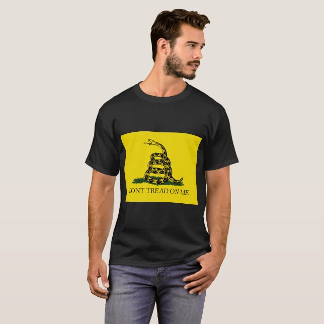 Gå inte på mig Gadsden flagga T Shirt (Hel framsida)