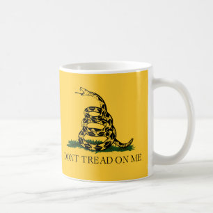 Gå inte på mig, party för Gadsden flaggatea Kaffemugg