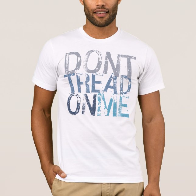 Gå inte på mig T-tröja T-shirt (Framsida)