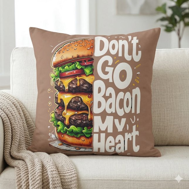 Gå inte tillbaka på min hjärtefunna matpun kudde (Don't Go Bacon My Heart Funny Food Pun Throw Pillow Mockup A)