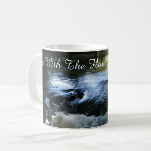 Gå med flödet kaffemugg