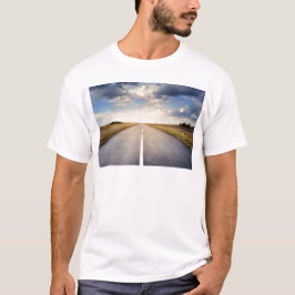 Gå till den t shirt