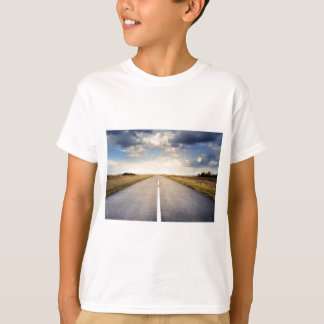 Gå till den t-shirt