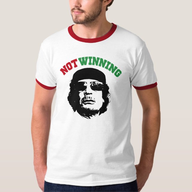 Gaddafi som inte segrar t-shirt (Framsida)