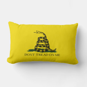 Gadsden Flagga (Gå inte på Me) (USA Snake Flagga) Lumbarkudde