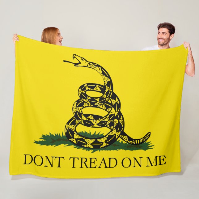 Gadsden Flagga (Gå inte på mig) (Snake Flagga) Fleecefilt (På plats)