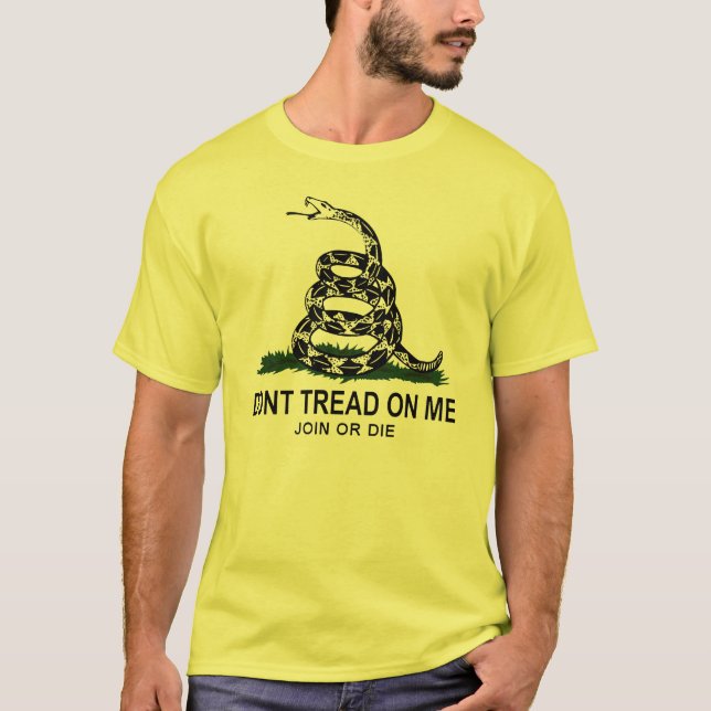 Gadsden flagga (gult) t shirt (Framsida)
