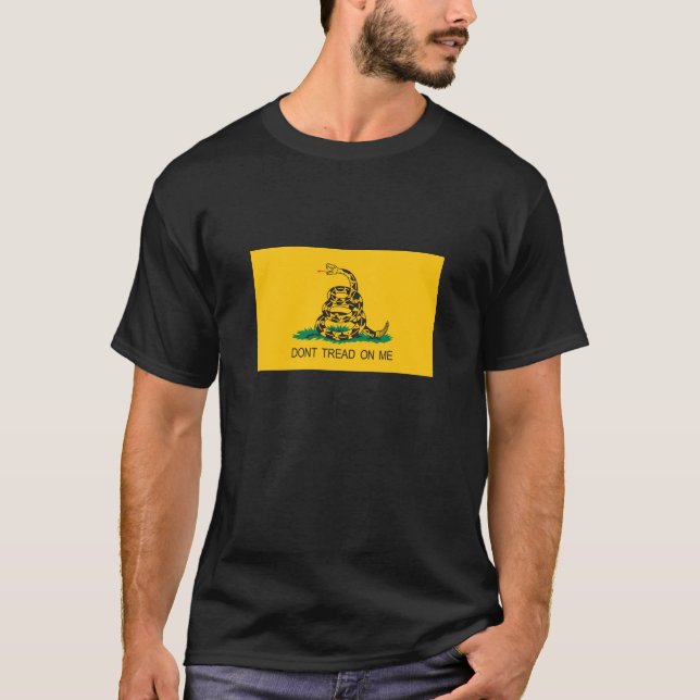 Gadsden flaggaT-tröja T-shirt (Framsida)