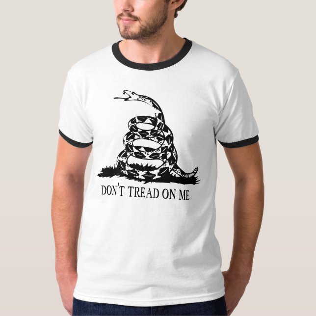 Gadsden - gå inte på mig t-shirt (Framsida)