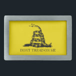 Gadsden Rattlesnake Flagga: Revolutionary Krig 177<br><div class="desc">År 1775 och luft kraschade med spänningar. Vi kolonister, trötta på Kung tunga hand, var redot att kämpa för vår frihet. Vissa människor skrämdes, andra arger, men vi var alla beslutsamma. Det var då vi såg det, Gadsden-flagga. En skarp gult fält med en kokt regnbåge, redo till strejka och orden...</div>