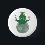 Gaia Earth Goddess, Mor Earth, Planet Earth Knapp<br><div class="desc">Fira kärlek på vår vackra planet med den här jordgudsknappen. Det är en underbar gåva till miljöaktivister.</div>