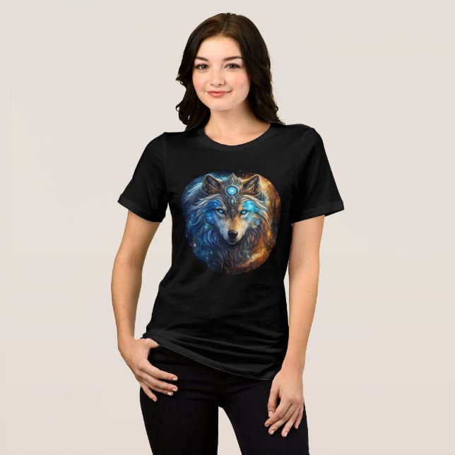 Galactic Wolf with Ornate Crown T Shirt (Framsida Full)
