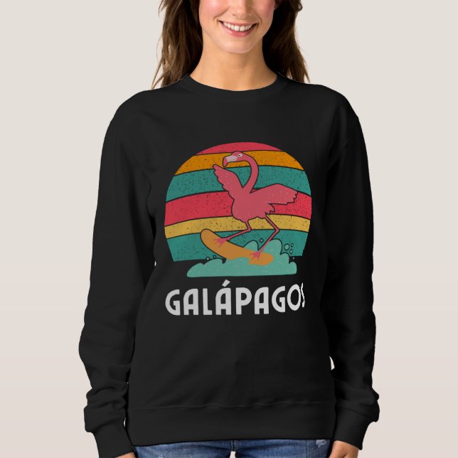 Galapagos Souvenir Flamingo Surfing T Shirt (Framsida)