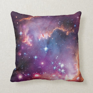 Galaxnebuladekorativ kudde