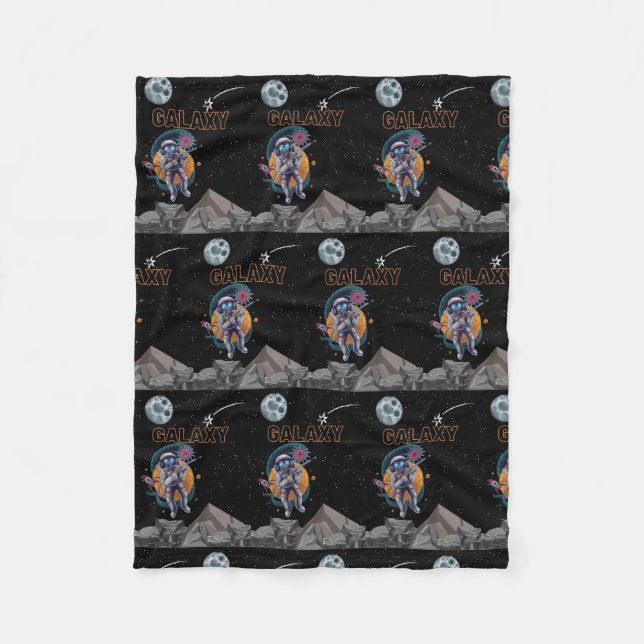 GALAXY, AQUI ESTAMOS Y NO NOS VAMOS FLEECEFILT (Framsidan)