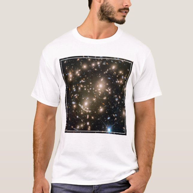 Galaxy Cluster Abell 370 T Shirt (Framsida)