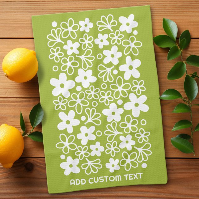 Galet Daisy-mönster i vårgrönt med namn Kökshandduk (Custom Kitchen Towel)