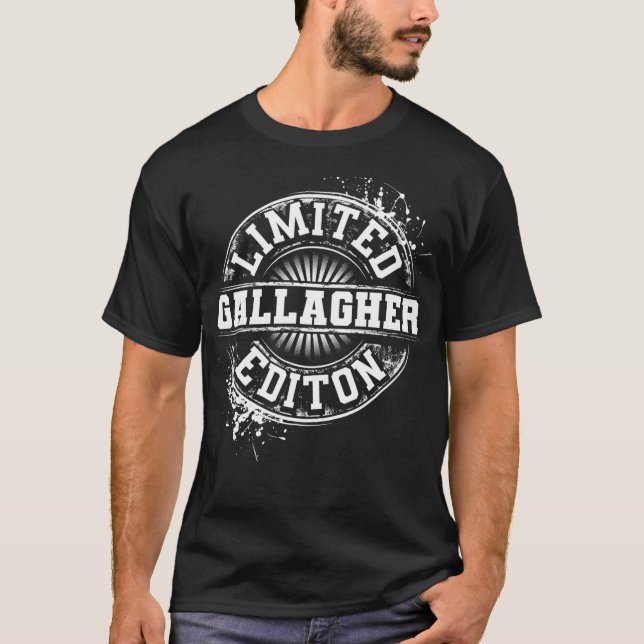 GALLAGHER Funny Surname Family Träd Birthday Reuni T Shirt (Framsida)