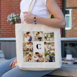 Galleri med monogrammet och 8-Personligers foton Tygkasse<br><div class="desc">Anpassa den här designen med 8 av dina favoritfoton och ett monogram i färg som du föredrar. En perfekt som blandar stil och sentimentalitet. Perfekt för gåvor eller daglig använda.</div>