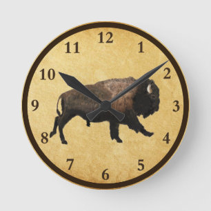 Galloping Bison på gammal Papper Round Clock Rund Klocka