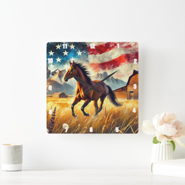 Galloping Horse Patriotic Fyrkantig Klocka (Hem)