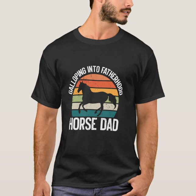 Galopperande in i faderskapet Hästpappa T Shirt (Framsida)