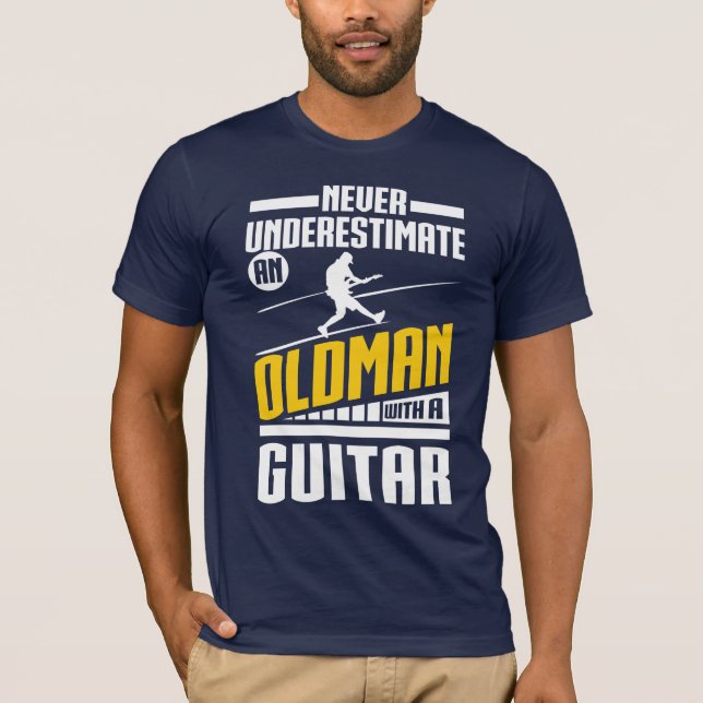 Gamal man med en gitarr tee (Framsida)