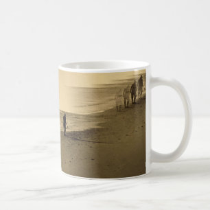 gamal man på strandmuggen kaffemugg