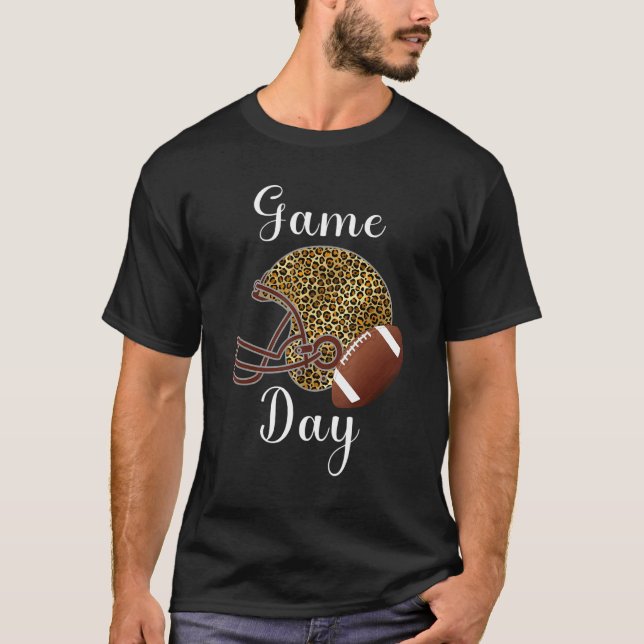Game Day Football Mom  For Women Helmet Ball Mom T Shirt (Framsida)