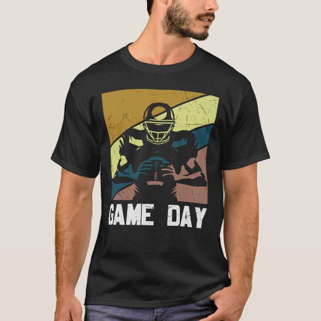 GAME DAY - FOOTBALL T SHIRT (Framsida)