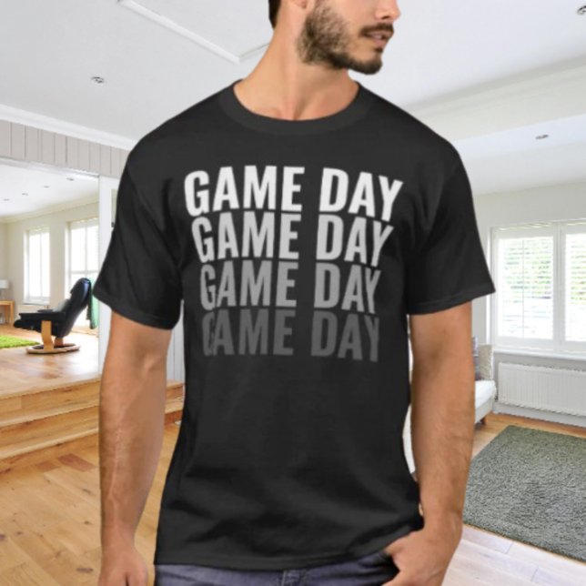 “Game Day Repeat” T-shirt med fet typografi (Skapare uppladdad)