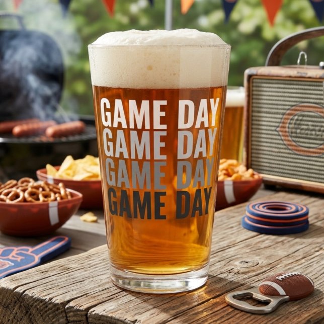 Game Day Upprepa Fet Pint Glas (Skapare uppladdad)