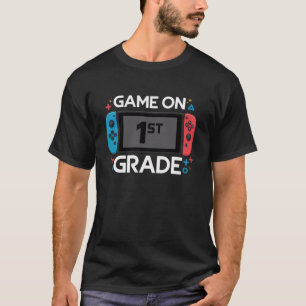 Game On 1:a klass tillbaka till skolan rolig gamer T Shirt