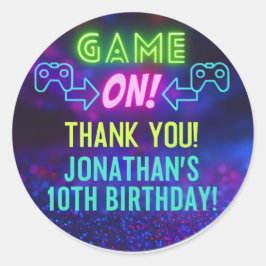 GAME ON! Neonspelsticker – Jonathans 10-årsdag Runt Klistermärke