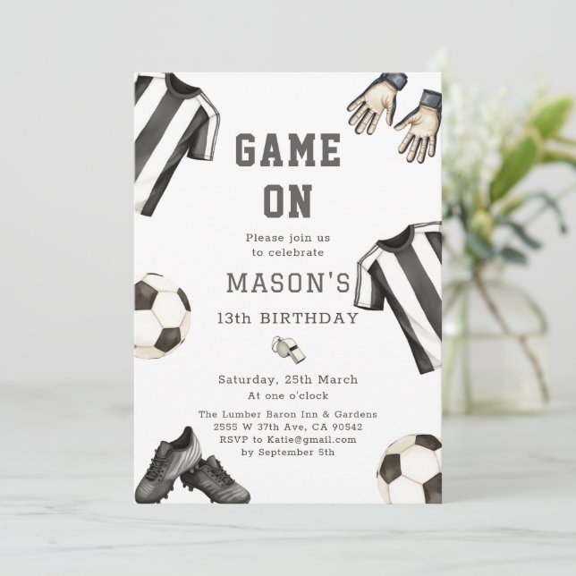 Game One fotboll Sport Tema Fotboll Födelsedag Inbjudningar (Stående Fram)