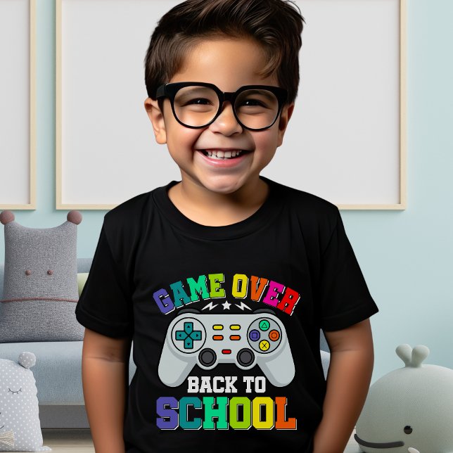 Game Over Back to School – Funny Gamer  T Shirt (Skapare uppladdad)