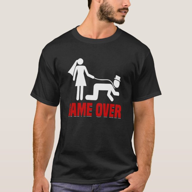 Game Over Sjungande Brud Brudgum Möhippa  T Shirt (Framsida)