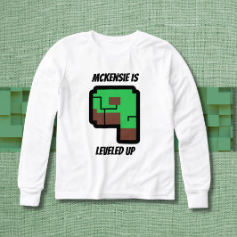 Gamer Birthday Building Pixel Green Level 9  T Shirt