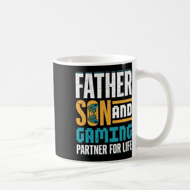 Gamer Bond – Far och son spelar tillsammans  Kaffemugg (Höger)