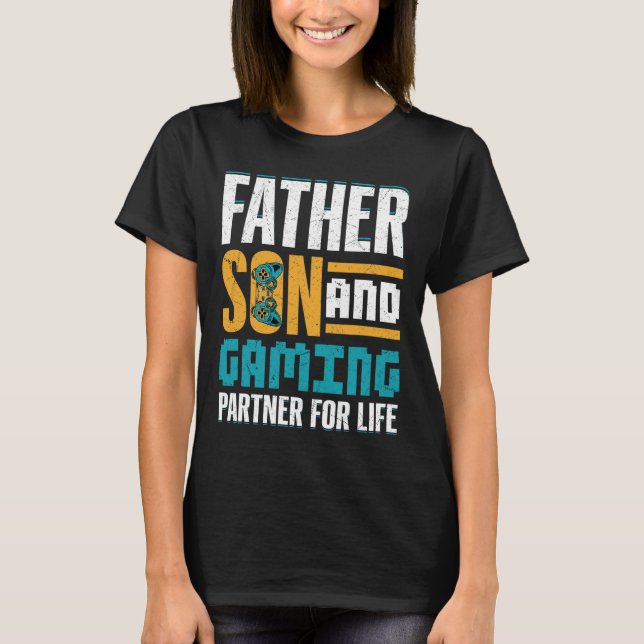 Gamer Bond – Father And Son Game Together  T Shirt (Framsida)
