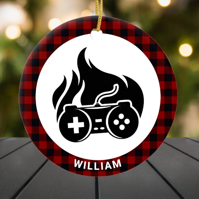 Gamer Boy Namn Red Play Anpassningsbar jul Julgransprydnad Keramik (Gamer Boy Name Red Plaid Custom Christmas Ceramic Ornament
)