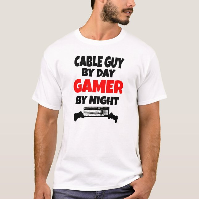 Gamer Cable Guy T-shirt (Framsida)
