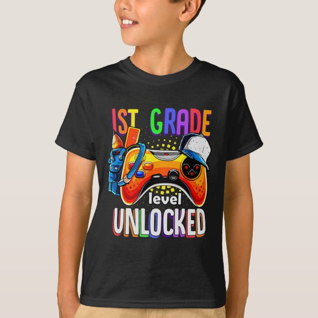 Gamer Ck To School Gamepad 1st First Grade Level U T Shirt (Framsida)