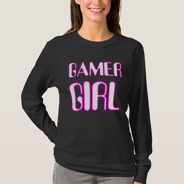 Gamer Girl Nerd Girl Cute Gaming  Geek Nerd Outfit T Shirt (Framsida)